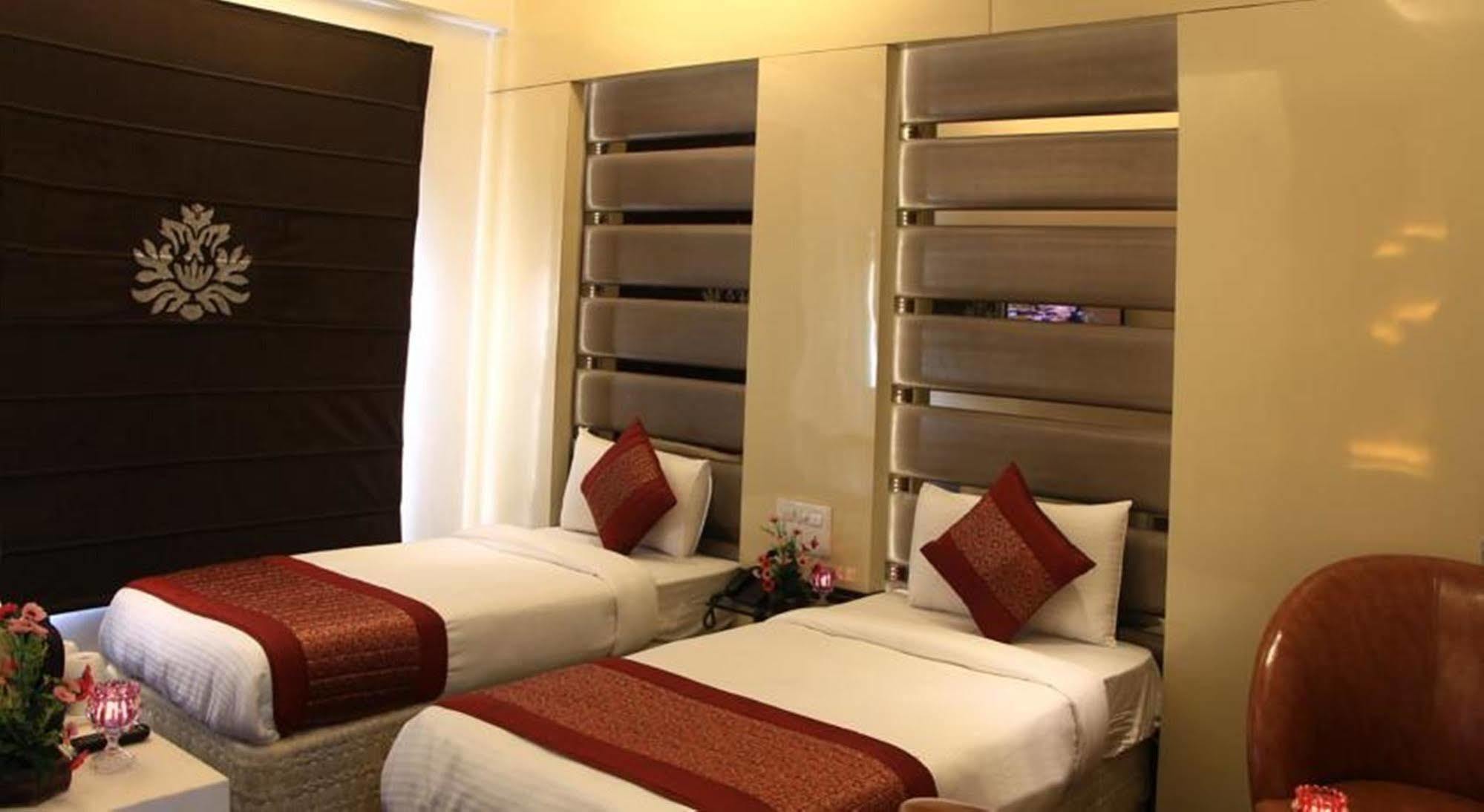 Hotel Gold Souk - Karol Bagh Delhi  Ngoại thất bức ảnh