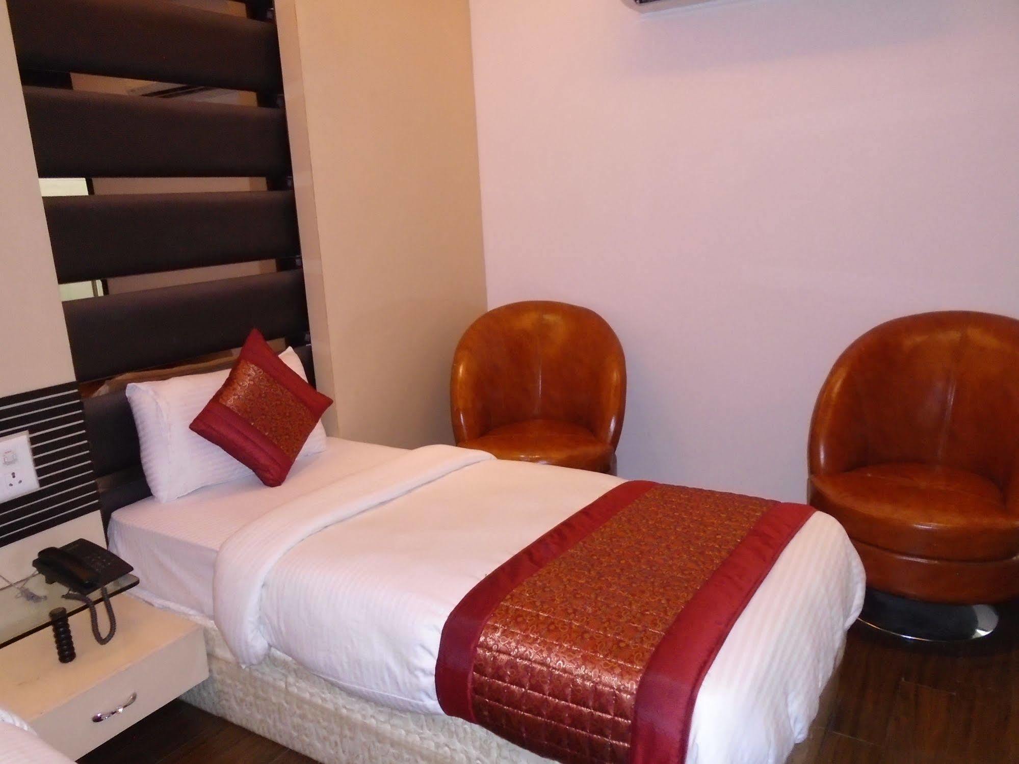 Hotel Gold Souk - Karol Bagh Delhi  Ngoại thất bức ảnh